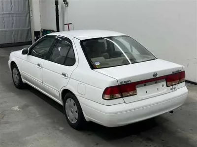 Nissan SUNNY