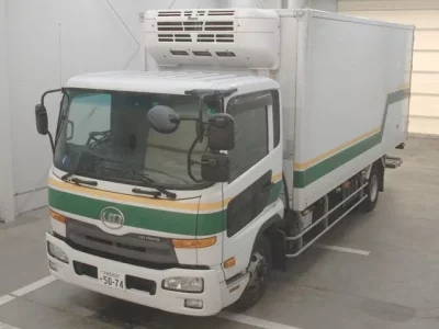 Nissan CONDOR