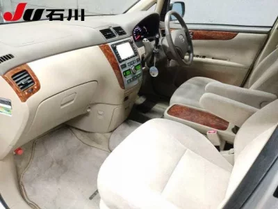 Toyota IPSUM