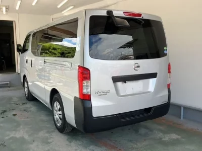 Nissan CARAVAN VAN