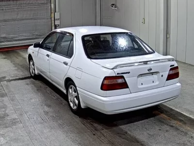 Nissan BLUEBIRD