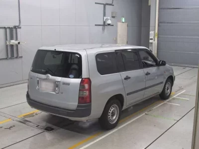 Toyota SUCCEED