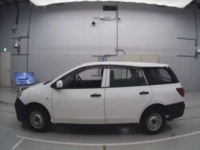 Nissan AD