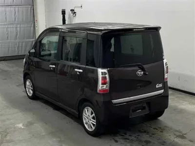 Daihatsu TANTO EXE