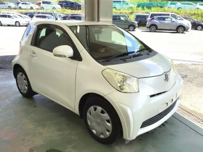 Toyota IQ