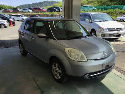 Mazda VERISA