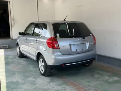 Mazda VERISA