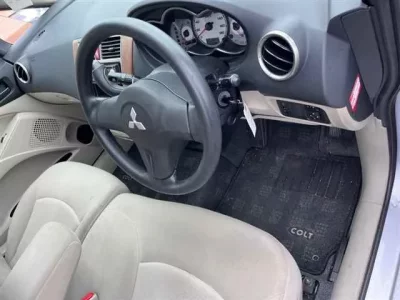 Mitsubishi COLT PLUS