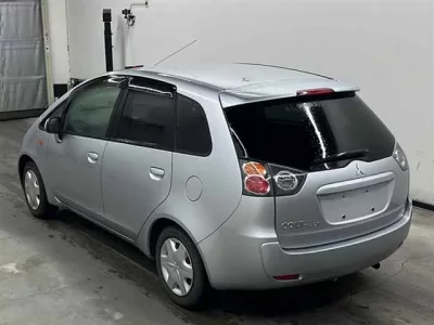 Mitsubishi COLT PLUS