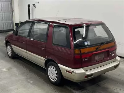 Mitsubishi CHARIOT