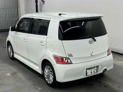 Toyota BB