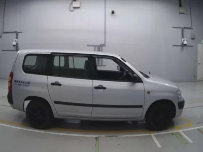 Toyota SUCCEED