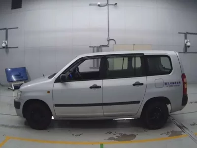 Toyota SUCCEED