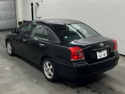 Toyota AVENSIS SEDAN
