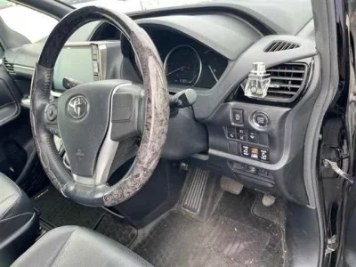 Toyota ESQUIRE