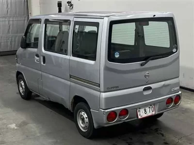 Nissan CLIPPER VAN