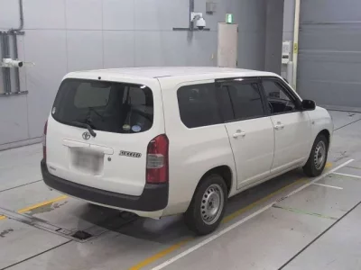 Toyota SUCCEED