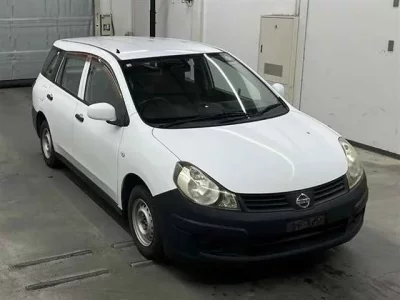 Nissan AD