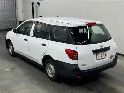 Nissan AD