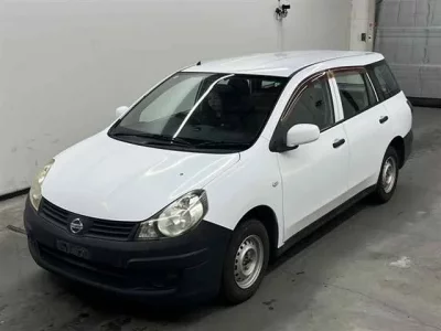 Nissan AD