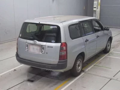 Toyota SUCCEED