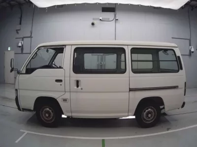 Nissan CARAVAN VAN