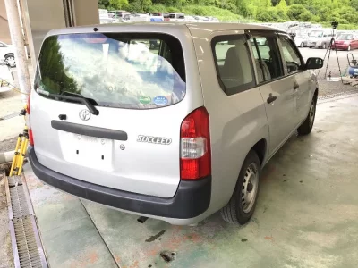 Toyota SUCCEED