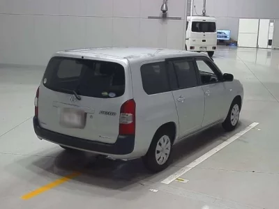 Toyota SUCCEED