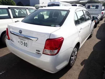 Toyota COROLLA AXIO