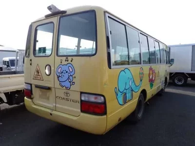 Toyota COASTER
