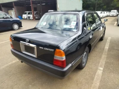 Toyota CROWN COMFORT