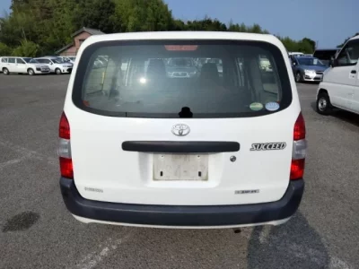 Toyota SUCCEED