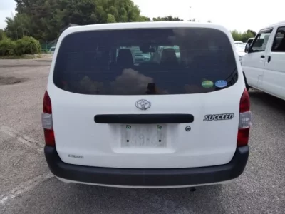 Toyota SUCCEED