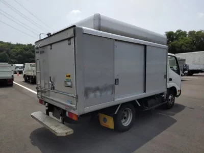 Hino DUTRO