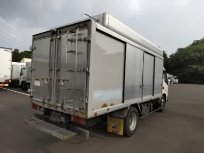 Hino DUTRO