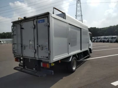Nissan CONDOR