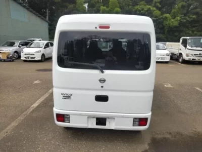 Nissan CLIPPER VAN