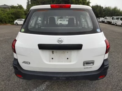 Nissan AD