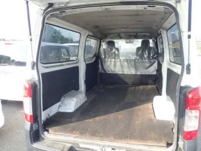 Nissan CARAVAN VAN