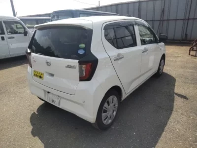 Daihatsu MIRA E S