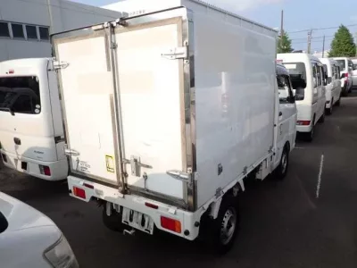 Nissan CLIPPER TRUCK