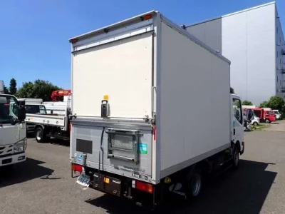 Nissan ATLAS