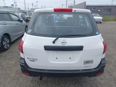 Nissan AD
