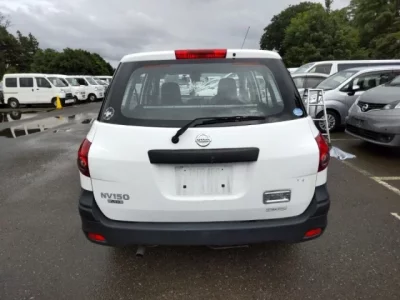 Nissan AD