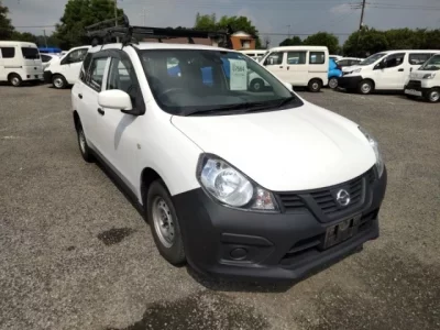 Nissan AD
