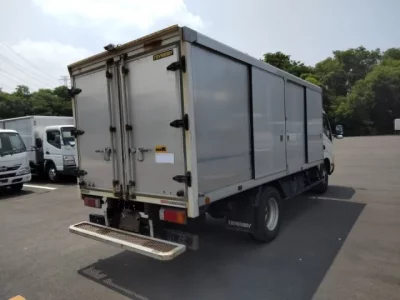 Hino DUTRO