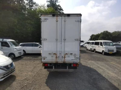 Mazda TITAN