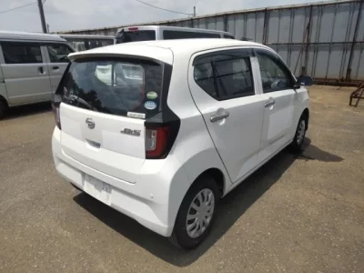 Daihatsu MIRA E S