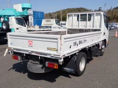 Hino DUTRO