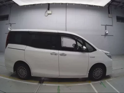 Toyota ESQUIRE